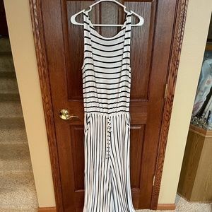 EUC Zenana Romper, XL
